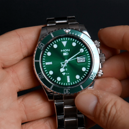 Smartwatch Elegance - Clube Boss